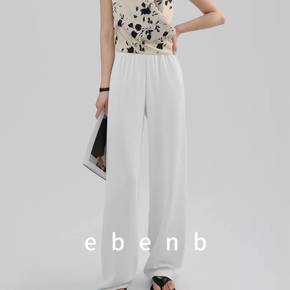 Elegant White Wide-Leg High-Waisted Pants